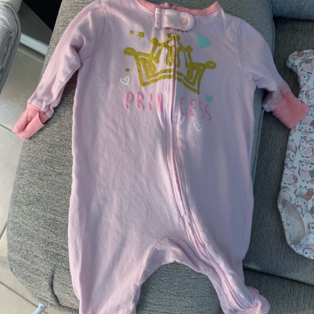 Newborn Baby Bundle - Picture 2 of 5